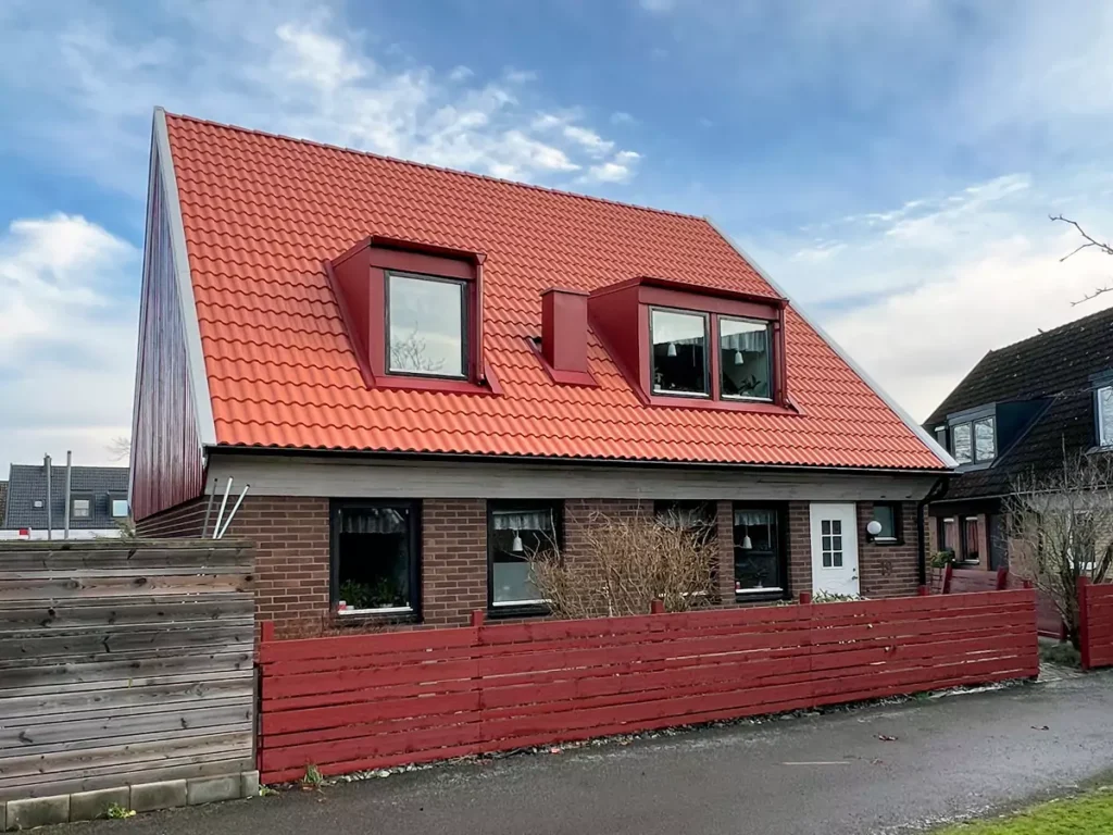 Häljarp, 140kvm betongpannor